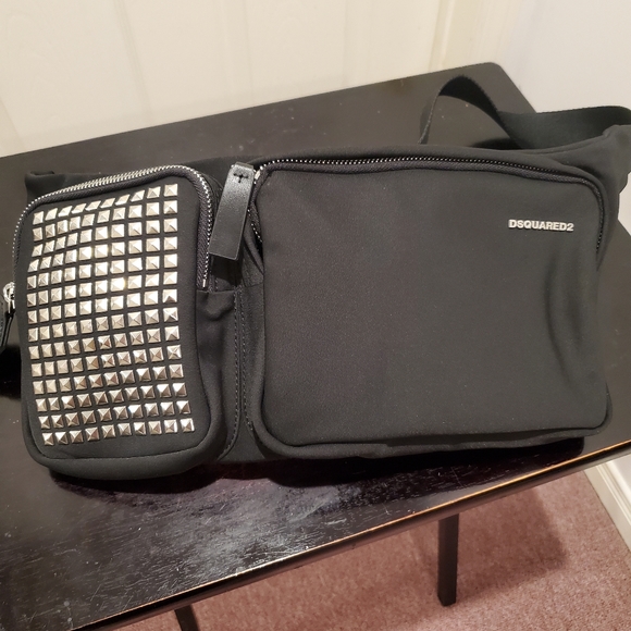 DSQUARED2 Stud-Embellished Belt Bag - UNISEX - Picture 4 of 8